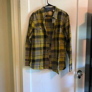 Men's shirt size medium